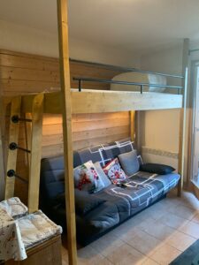 7a5eef26-d6dd-41a0-a81b-e70e981ee922