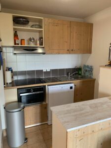 c6925a44-f058-4eb4-b23e-f3e3b1c2066e